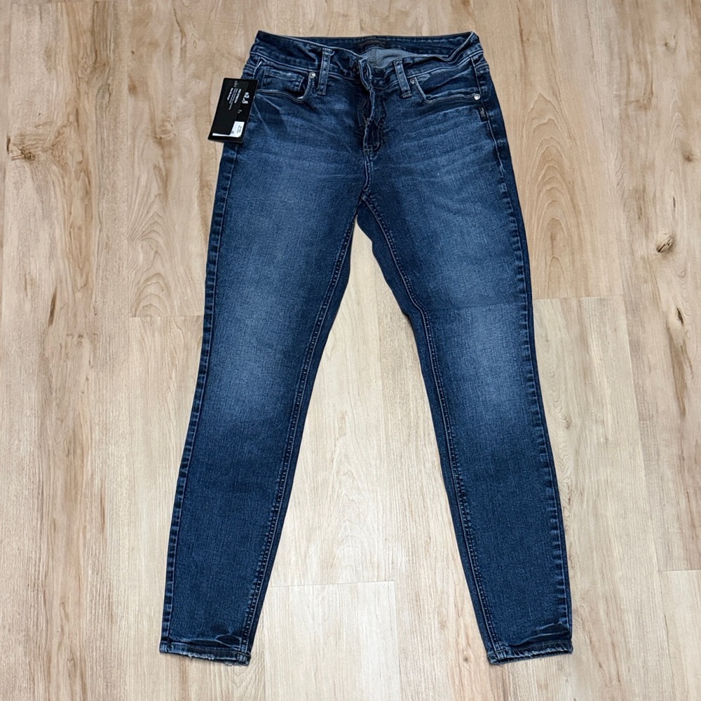 Silver Girlfriend Mid-stretch Jeans